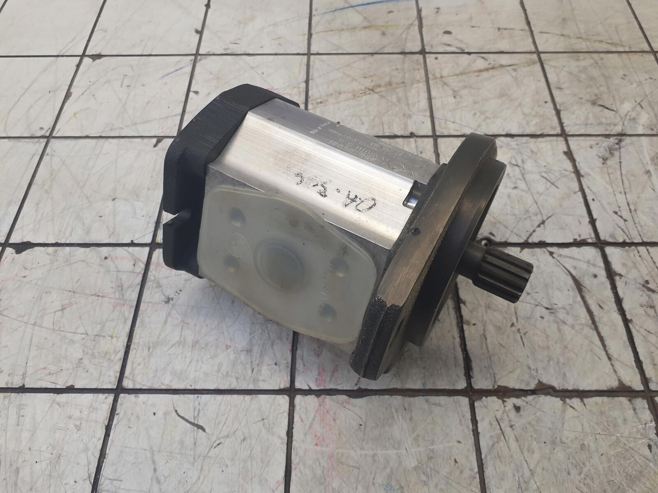 Rexroth Mannesmann Rexroth gear pump - Hydraulische pomp voor Kraan: afbeelding 4 Rexroth Mannesmann Rexroth gear pump - Hydraulische pomp voor Kraan: afbeelding 4