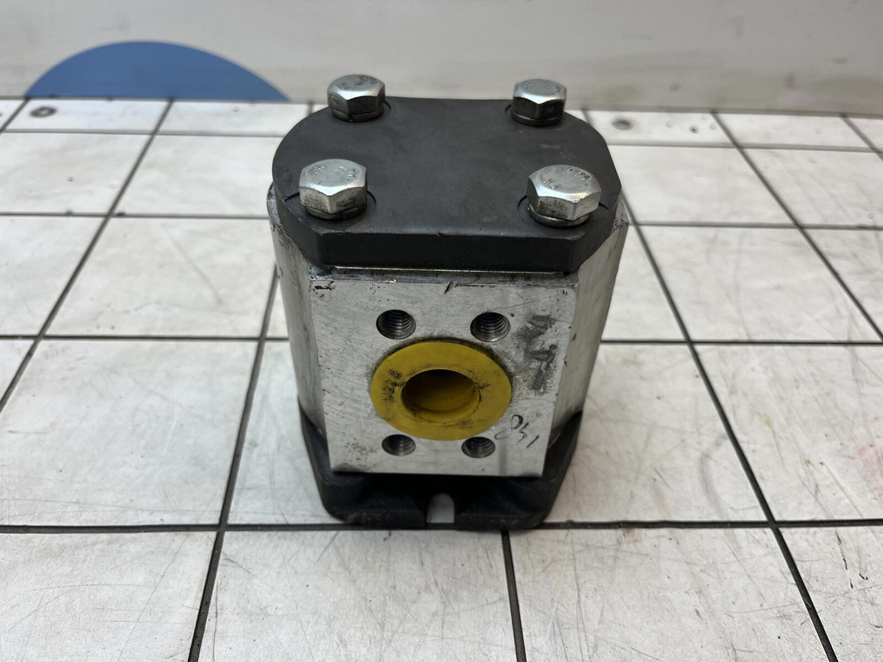 Rexroth Rexroth sigma gear pump - Hydraulische pomp voor Mobiele kraan: afbeelding 1 Rexroth Rexroth sigma gear pump - Hydraulische pomp voor Mobiele kraan: afbeelding 1