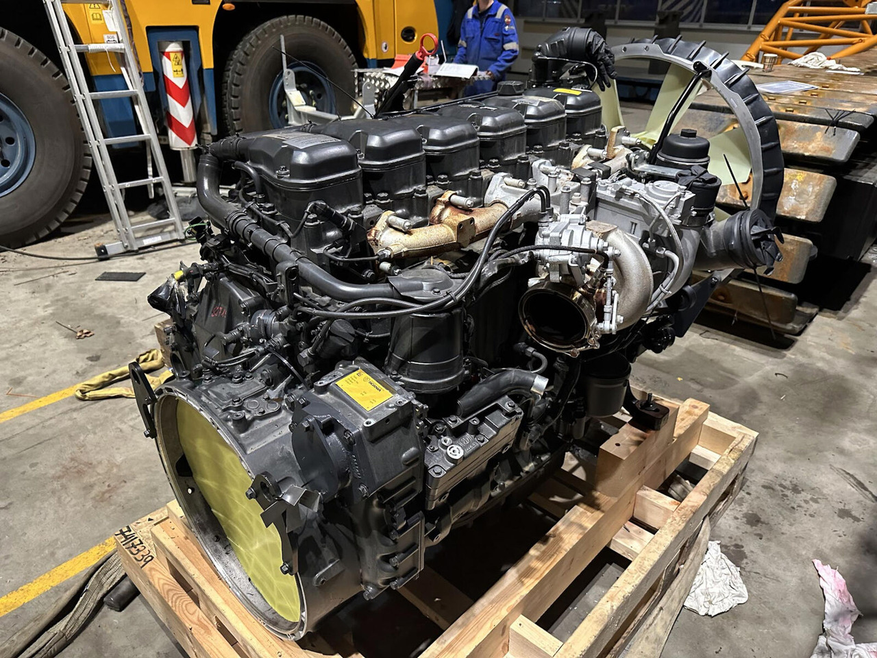 Scania Demag AC 220-1, AC 5.220-1 Scania DC13 313A motor - Motor voor Kraan: afbeelding 4 Scania Demag AC 220-1, AC 5.220-1 Scania DC13 313A motor - Motor voor Kraan: afbeelding 4