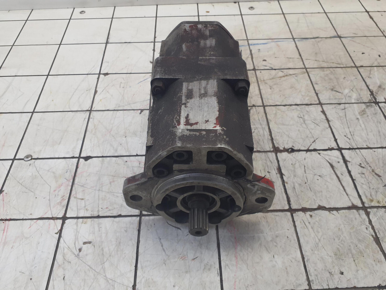 Sundstrand dual gear pump - Hydraulische pomp voor Mobiele kraan: afbeelding 2 Sundstrand dual gear pump - Hydraulische pomp voor Mobiele kraan: afbeelding 2