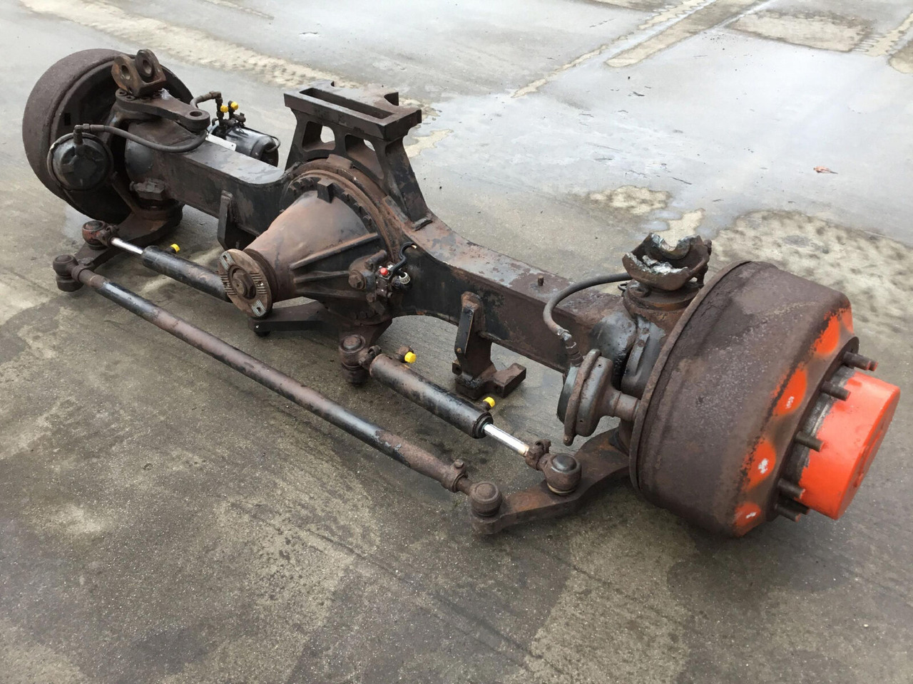 Terex AC 100 axle 2 - As en onderdelen voor Mobiele kraan: afbeelding 3 Terex AC 100 axle 2 - As en onderdelen voor Mobiele kraan: afbeelding 3