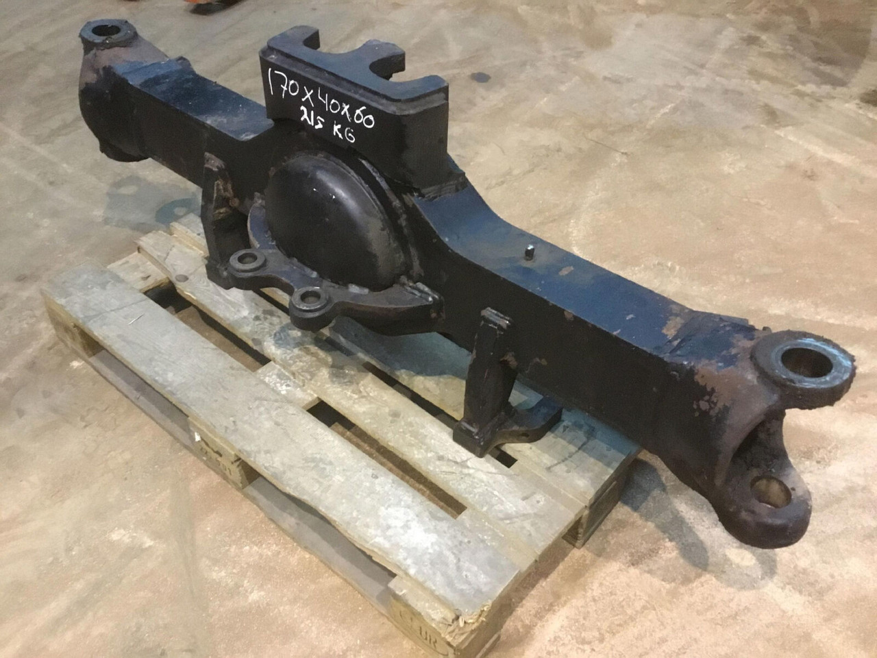 Terex AC 155 axle housing axle 1 - As en onderdelen voor Mobiele kraan: afbeelding 4 Terex AC 155 axle housing axle 1 - As en onderdelen voor Mobiele kraan: afbeelding 4