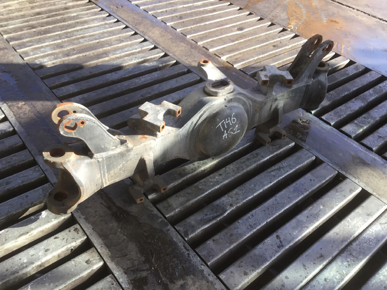 Terex AC 35 axle housing axle 1 - As en onderdelen voor Mobiele kraan: afbeelding 2 Terex AC 35 axle housing axle 1 - As en onderdelen voor Mobiele kraan: afbeelding 2