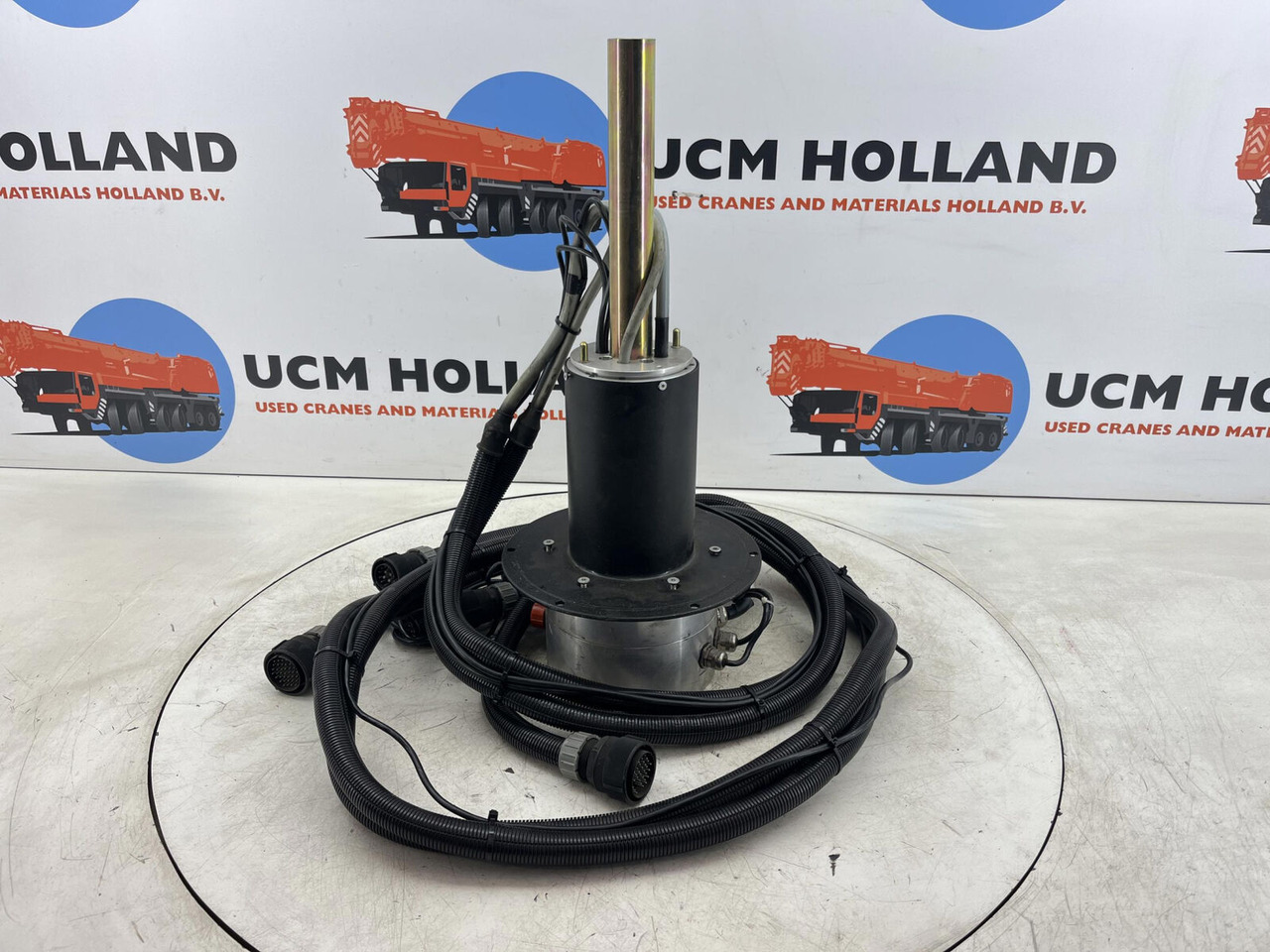 Terex AC slip ring assy - Elektrisch systeem voor Kraan: afbeelding 3 Terex AC slip ring assy - Elektrisch systeem voor Kraan: afbeelding 3