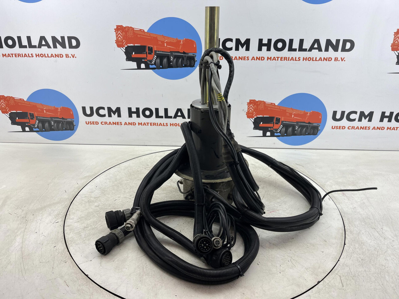 Terex AC slip ring assy - Elektrisch systeem voor Kraan: afbeelding 2 Terex AC slip ring assy - Elektrisch systeem voor Kraan: afbeelding 2