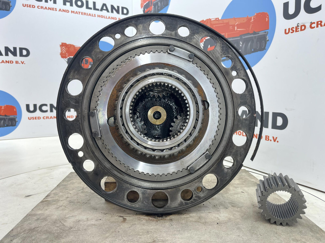 Terex/Demag AC 100/4 planetary gear 22-25-74-40-3pl-H127-46 - Eindaandrijving voor Kraan: afbeelding 5 Terex/Demag AC 100/4 planetary gear 22-25-74-40-3pl-H127-46 - Eindaandrijving voor Kraan: afbeelding 5