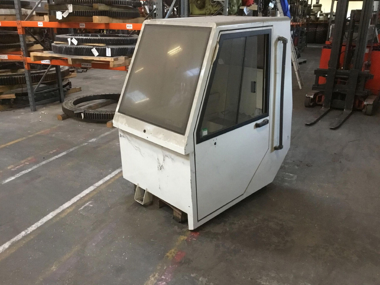 Terex PPM lower cabin - Cabine voor Mobiele kraan: afbeelding 1 Terex PPM lower cabin - Cabine voor Mobiele kraan: afbeelding 1