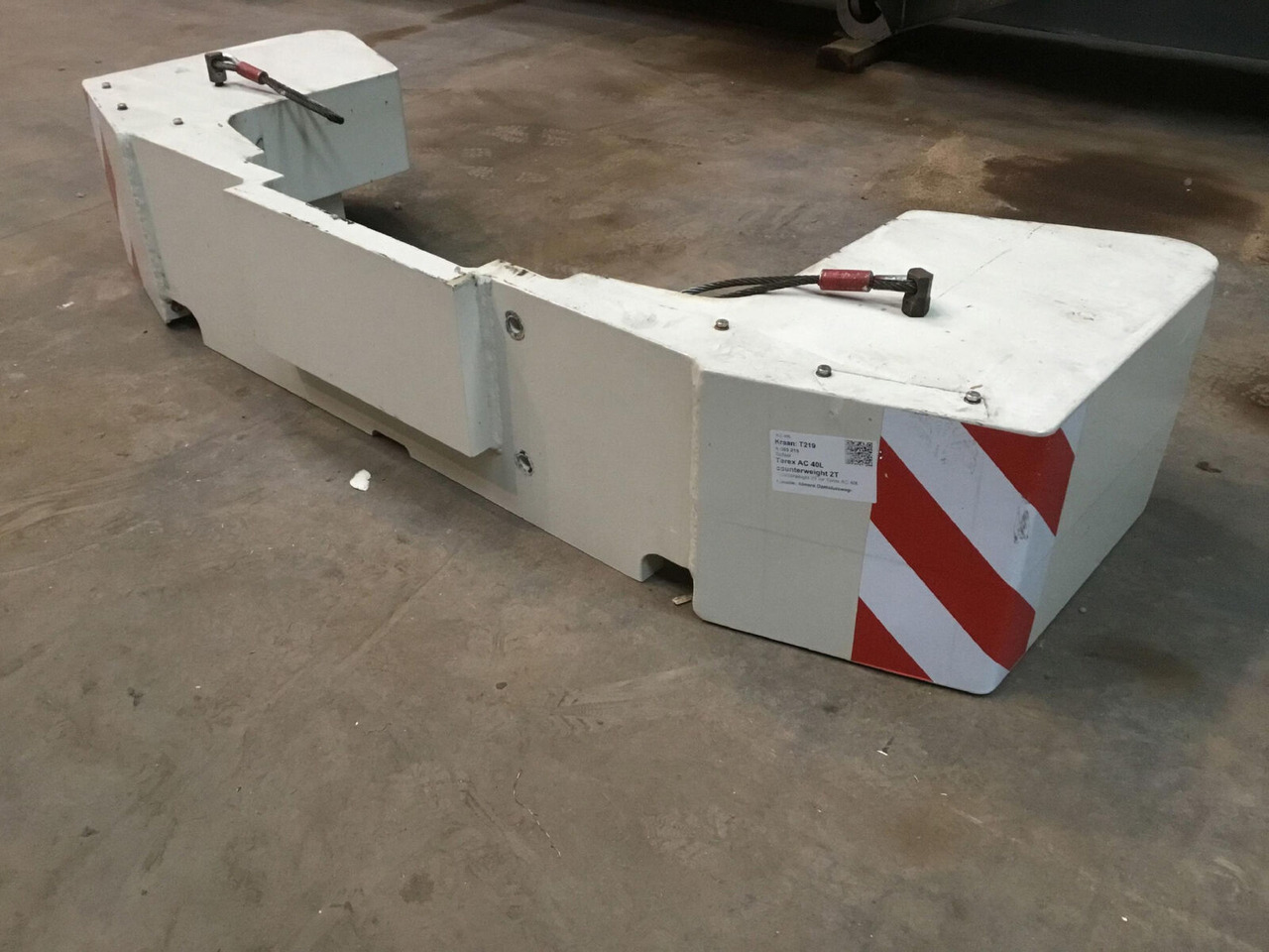 Terex Terex AC 40L counterweight 2T - Tegenwicht voor Mobiele kraan: afbeelding 1 Terex Terex AC 40L counterweight 2T - Tegenwicht voor Mobiele kraan: afbeelding 1