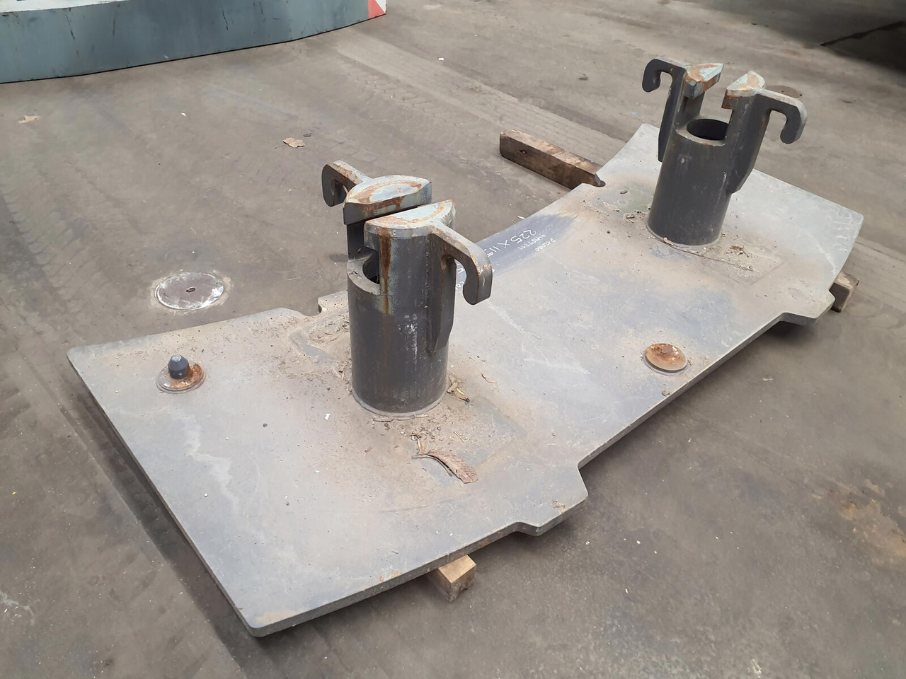 Terex Terex Demag Challenger 4200 counterweight 0.55 Ton - Tegenwicht voor Mobiele kraan: afbeelding 3 Terex Terex Demag Challenger 4200 counterweight 0.55 Ton - Tegenwicht voor Mobiele kraan: afbeelding 3