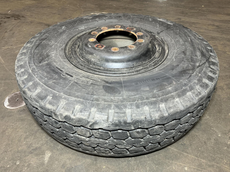 Wheel 385/95R24 10 +5 3p - Banden en velgen voor Kraan: afbeelding 2 Wheel 385/95R24 10 +5 3p - Banden en velgen voor Kraan: afbeelding 2
