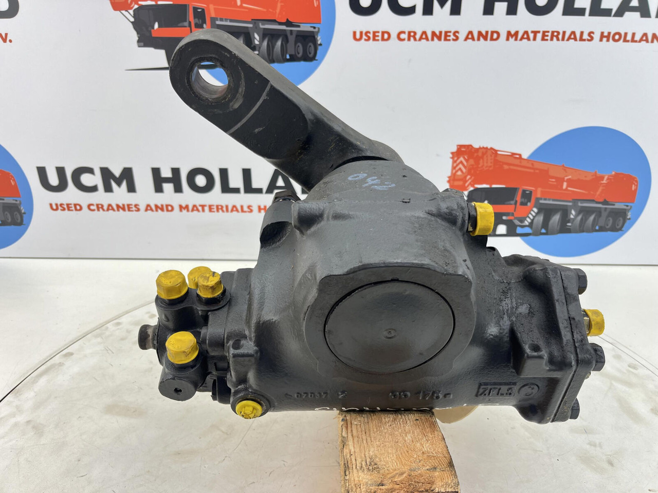 ZF ATF 50G-3 steering box ZF - Stuurhuis voor Mobiele kraan: afbeelding 5 ZF ATF 50G-3 steering box ZF - Stuurhuis voor Mobiele kraan: afbeelding 5