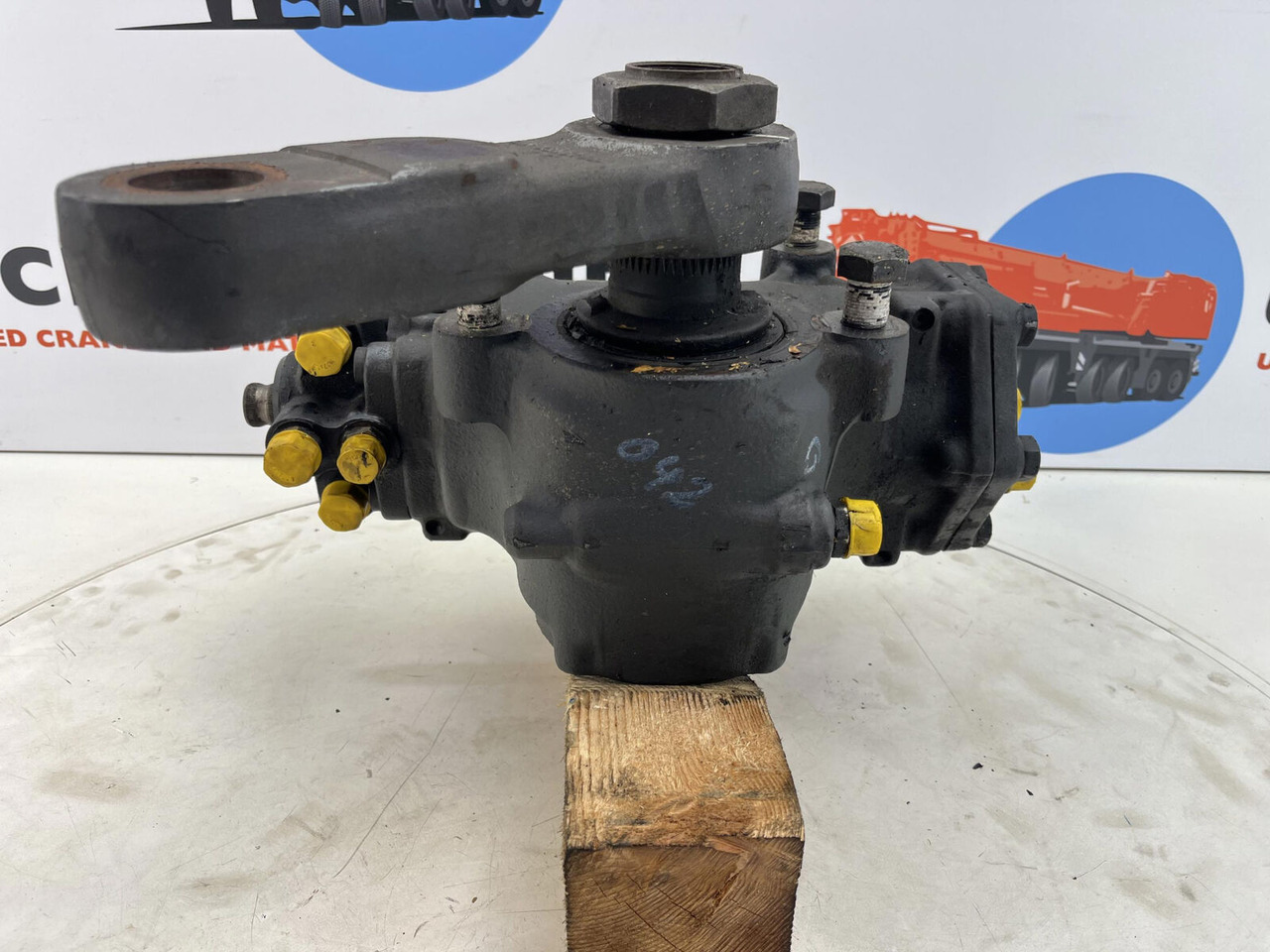 ZF ATF 50G-3 steering box ZF - Stuurhuis voor Mobiele kraan: afbeelding 3 ZF ATF 50G-3 steering box ZF - Stuurhuis voor Mobiele kraan: afbeelding 3