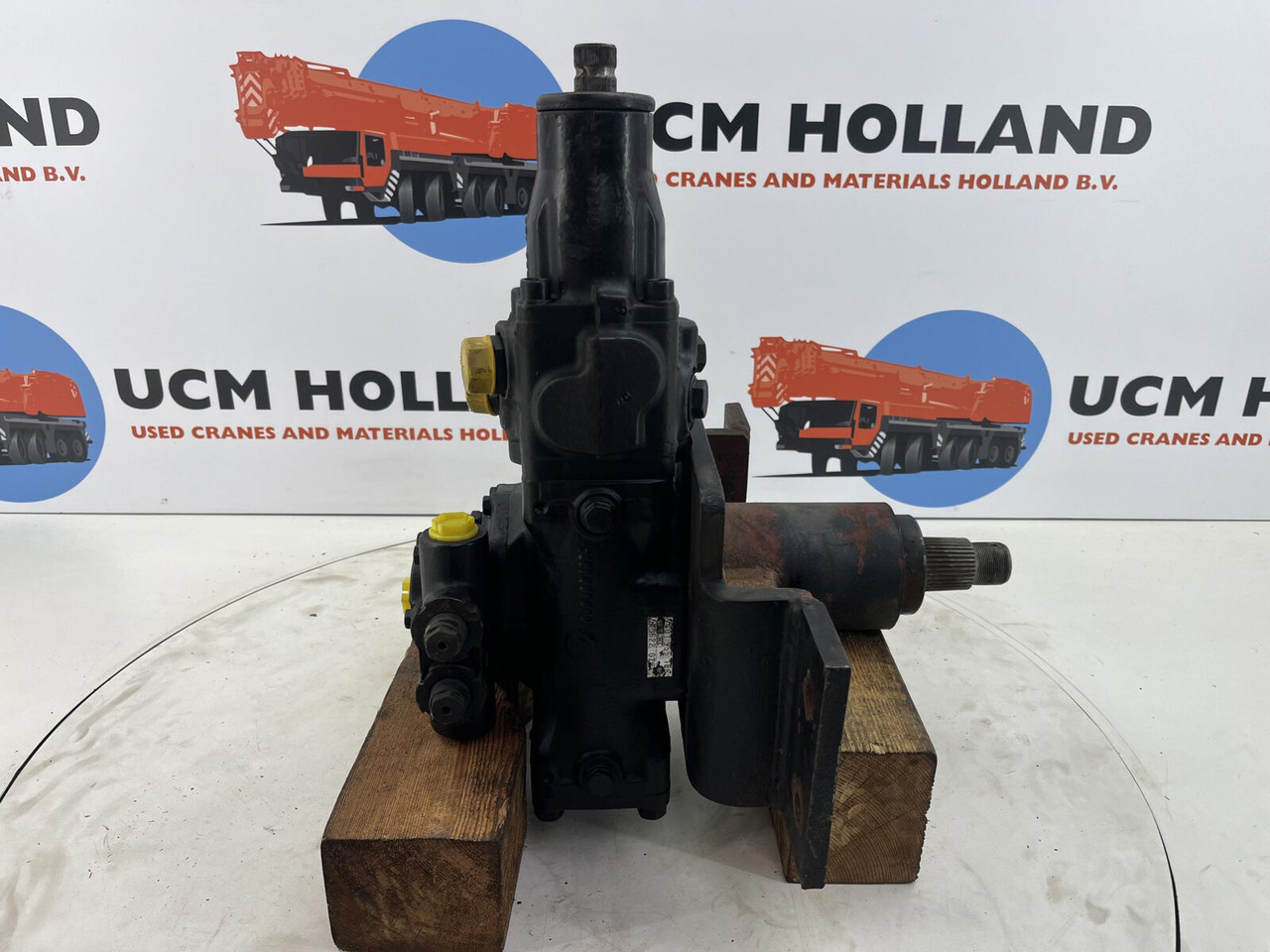 ZF ZF Steering Box - Stuurhuis voor Mobiele kraan: afbeelding 1 ZF ZF Steering Box - Stuurhuis voor Mobiele kraan: afbeelding 1