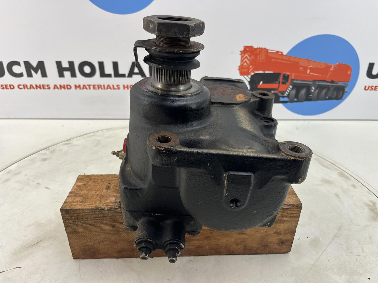 ZF ZF steering box - Stuurhuis voor Mobiele kraan: afbeelding 3 ZF ZF steering box - Stuurhuis voor Mobiele kraan: afbeelding 3