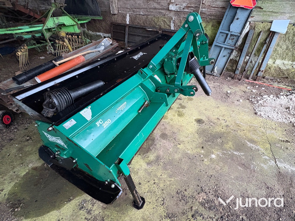 Betesputs - Sovema FC 250 - Klepelmaaier: afbeelding 4 Betesputs - Sovema FC 250 - Klepelmaaier: afbeelding 4