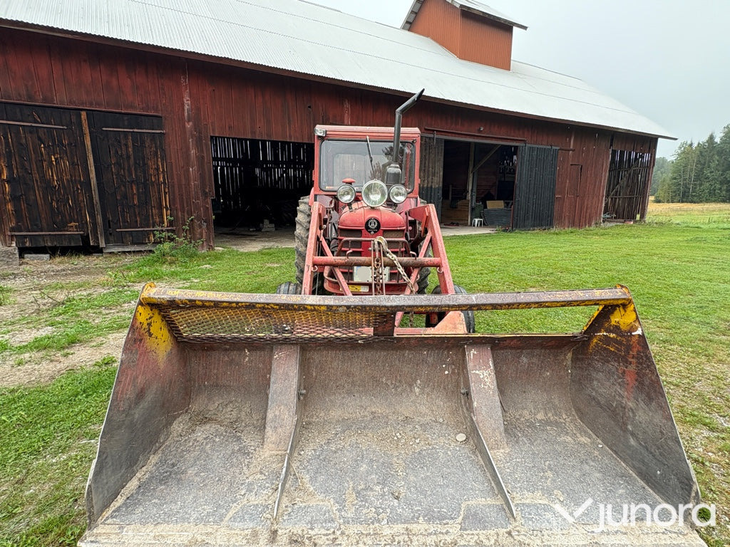 Bm Boxer 350 - Tractor: afbeelding 2 Bm Boxer 350 - Tractor: afbeelding 2