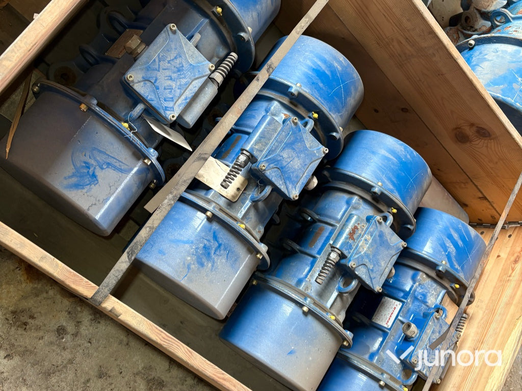 Elmotor - Dynapac, ER 522 -4/4 - Elektrisch systeem voor Bouwmachine: afbeelding 1 Elmotor - Dynapac, ER 522 -4/4 - Elektrisch systeem voor Bouwmachine: afbeelding 1