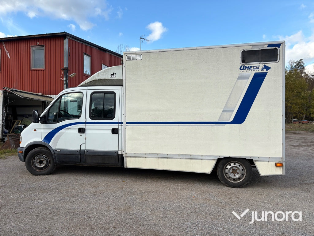 Hästlastbil - Renault, Master HDCCK5 FÖ - Paardenvrachtwagen: afbeelding 2 Hästlastbil - Renault, Master HDCCK5 FÖ - Paardenvrachtwagen: afbeelding 2