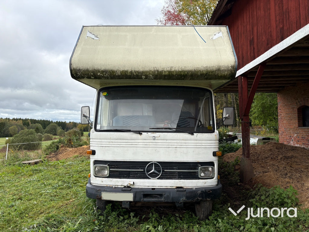 Husbil MERCEDES BENZ LP 608/32 - Alkoof camper: afbeelding 2 Husbil MERCEDES BENZ LP 608/32 - Alkoof camper: afbeelding 2