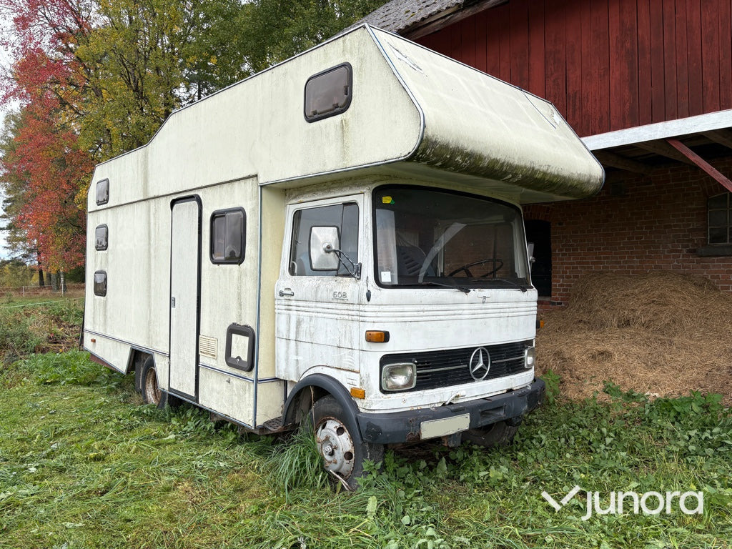 Husbil - Mercedes Benz, LP 608/32 - Buscamper: afbeelding 1 Husbil - Mercedes Benz, LP 608/32 - Buscamper: afbeelding 1