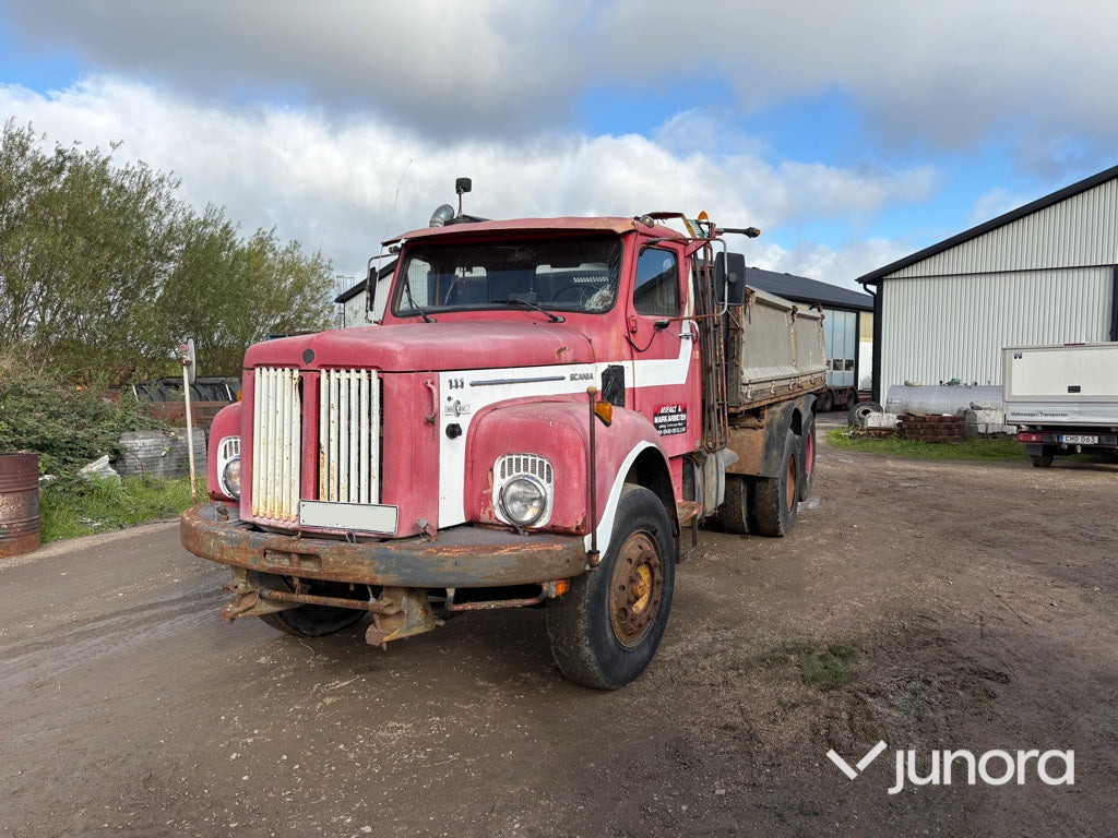 Lastbil - Scania, LS 111S 42/B - Kipper vrachtwagen: afbeelding 1 Lastbil - Scania, LS 111S 42/B - Kipper vrachtwagen: afbeelding 1