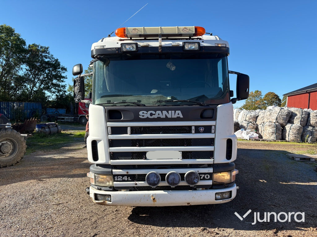 Lastbil - Scania, R124LB6X24NB470 - Vrachtwagen met open laadbak: afbeelding 3 Lastbil - Scania, R124LB6X24NB470 - Vrachtwagen met open laadbak: afbeelding 3