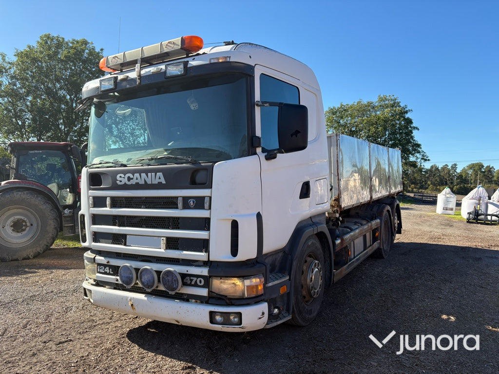 Lastbil - Scania, R124LB6X24NB470 - Vrachtwagen met open laadbak: afbeelding 4 Lastbil - Scania, R124LB6X24NB470 - Vrachtwagen met open laadbak: afbeelding 4