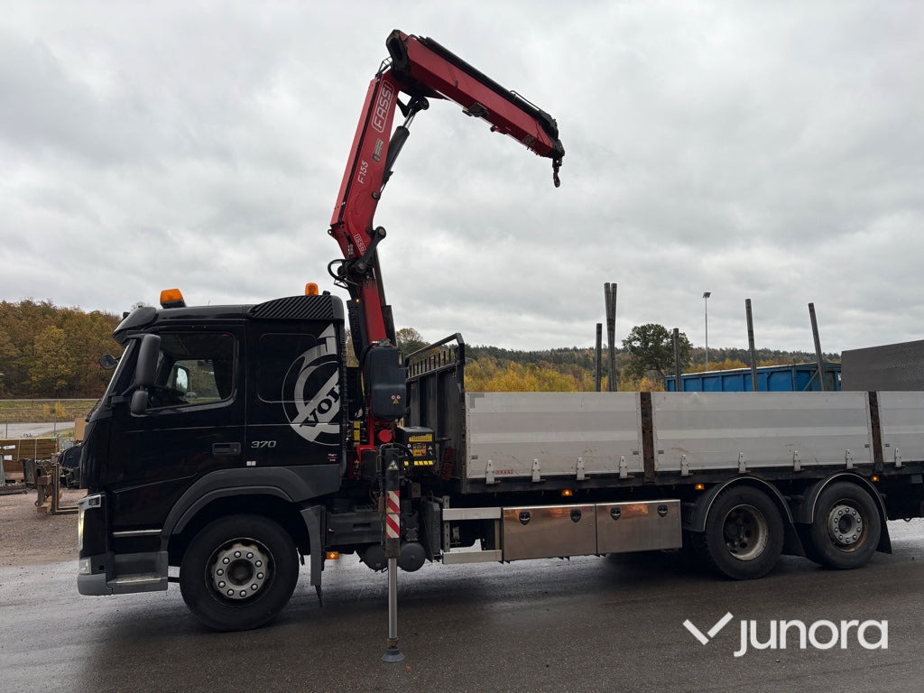 Lastbil med kran - Volvo FM 370 FASSI F155 - Vrachtwagen met open laadbak, Kraanwagen: afbeelding 3 Lastbil med kran - Volvo FM 370 FASSI F155 - Vrachtwagen met open laadbak, Kraanwagen: afbeelding 3