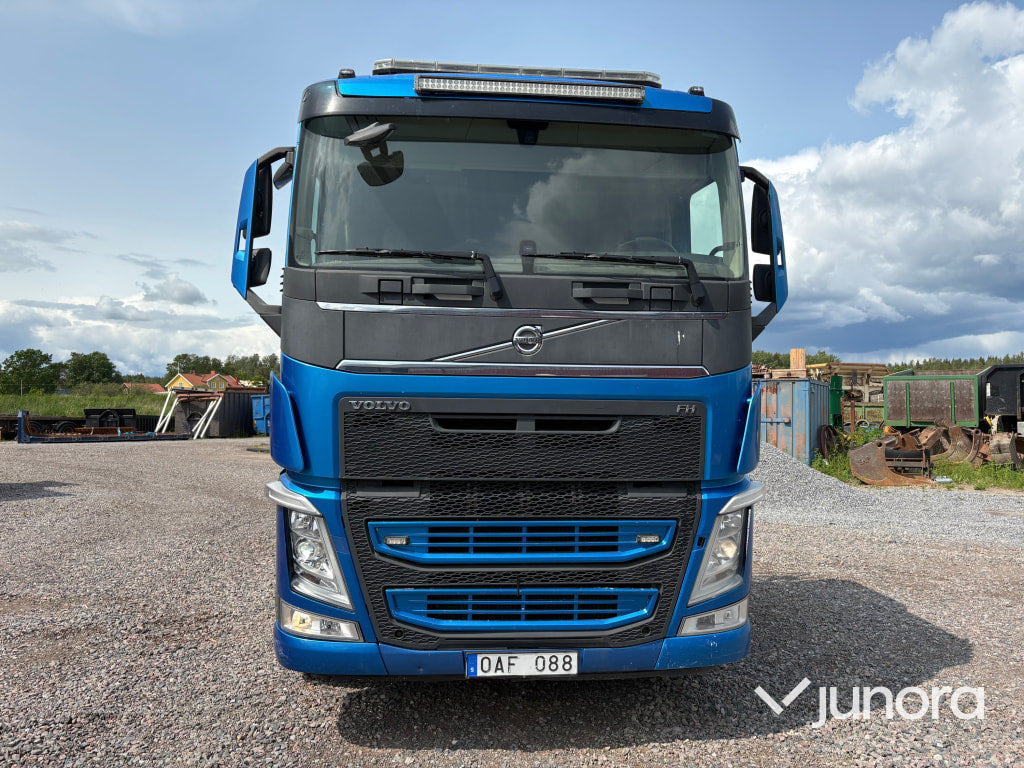 Lastväxlare Volvo FH500 - Haakarmsysteem vrachtwagen: afbeelding 2 Lastväxlare Volvo FH500 - Haakarmsysteem vrachtwagen: afbeelding 2