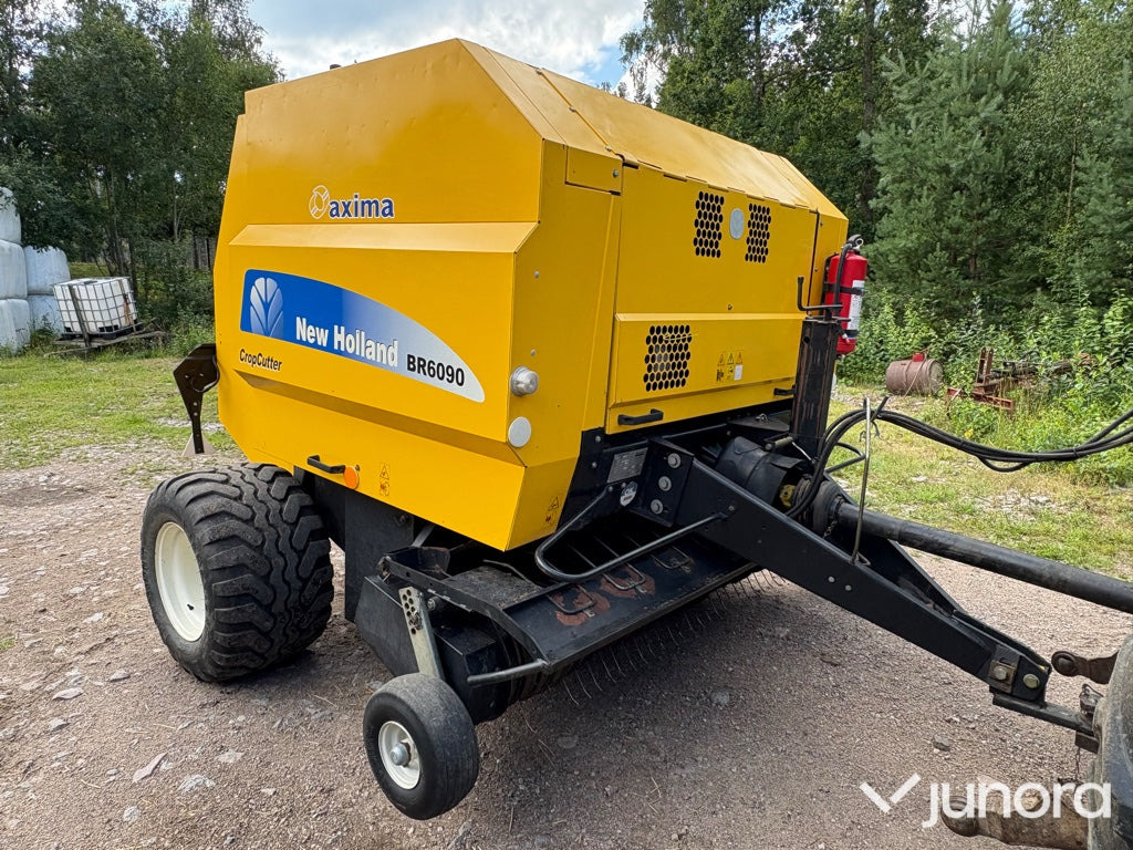 Rundbalspress New Holland BR6090 - Ronde balenpers: afbeelding 5 Rundbalspress New Holland BR6090 - Ronde balenpers: afbeelding 5