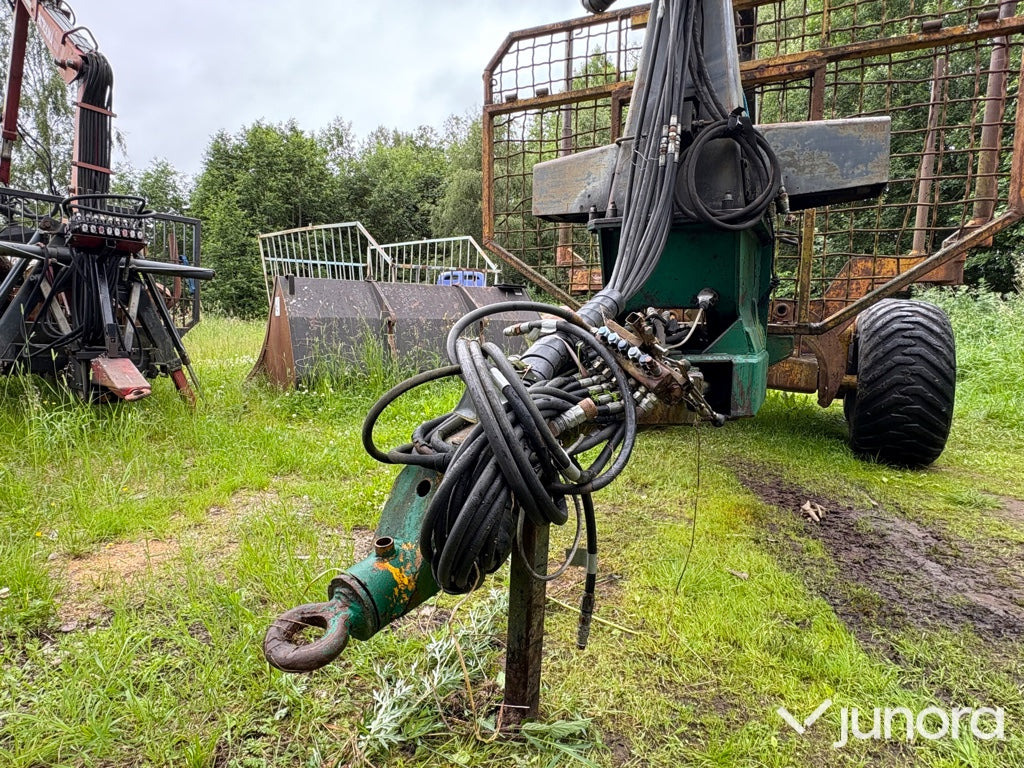 Skogsvagn med kran - Uitrijwagen: afbeelding 2 Skogsvagn med kran - Uitrijwagen: afbeelding 2