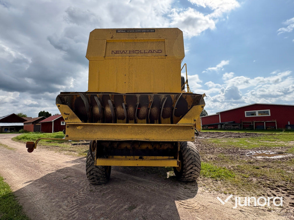 Skördetröska New Holland TX32 - Maaidorser: afbeelding 5 Skördetröska New Holland TX32 - Maaidorser: afbeelding 5