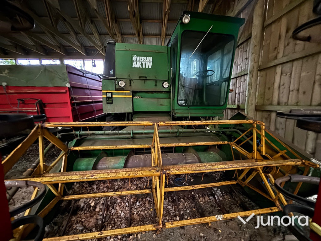 Skördetröska - Överum Aktiv 1130 - Maaidorser: afbeelding 2 Skördetröska - Överum Aktiv 1130 - Maaidorser: afbeelding 2