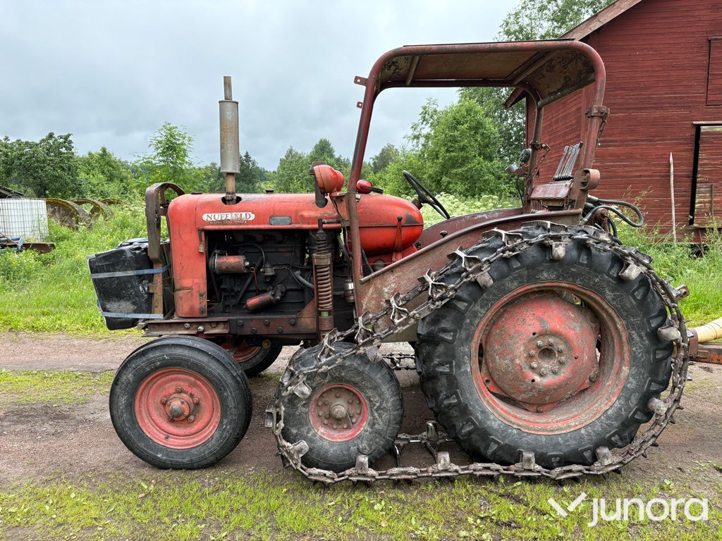 Traktor Nuffield Universal 3DL - Tractor: afbeelding 4 Traktor Nuffield Universal 3DL - Tractor: afbeelding 4
