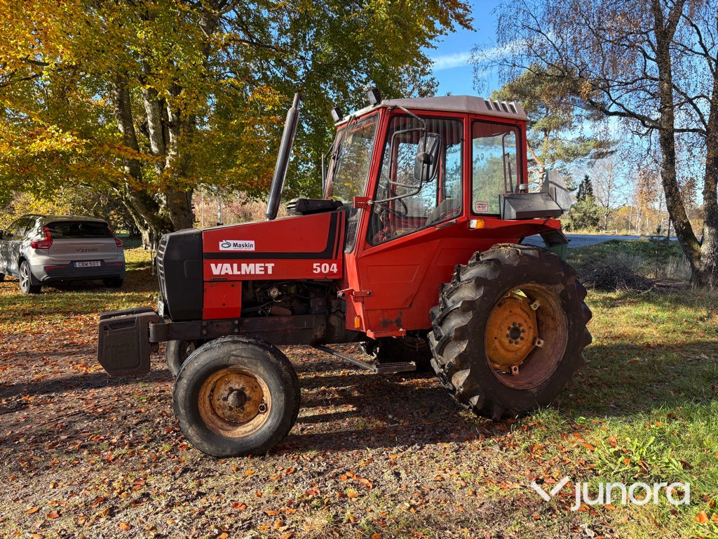 Traktor - Valmet 504 1984 - Tractor: afbeelding 1 Traktor - Valmet 504 1984 - Tractor: afbeelding 1