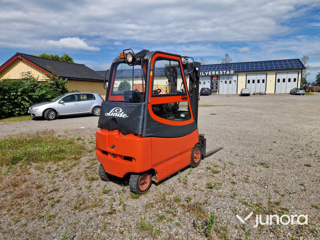 Truck Linde E20/600 - Elektrische heftruck: afbeelding 1 Truck Linde E20/600 - Elektrische heftruck: afbeelding 1