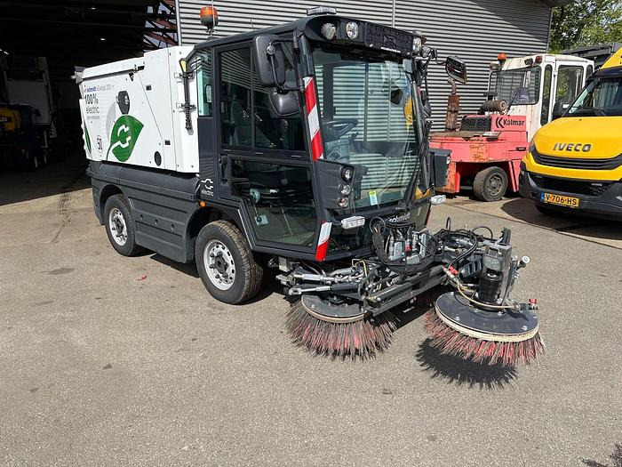 Schmidt eSwingo 200+ - Veegwagen: afbeelding 4 Schmidt eSwingo 200+ - Veegwagen: afbeelding 4