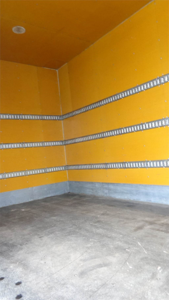 Open laadbak 8,6 mtr alu kasse med sideåbning til lift: afbeelding 9 Open laadbak 8,6 mtr alu kasse med sideåbning til lift: afbeelding 9