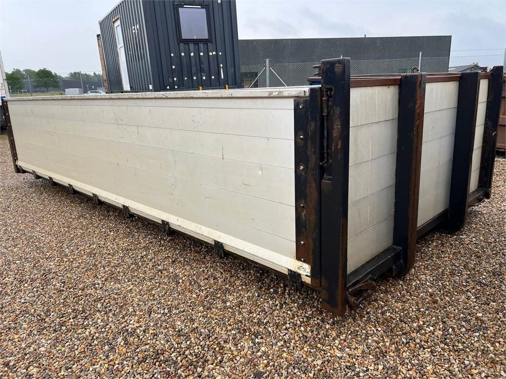 HMF 5,8 mtr - helside pendel - aut bagsmæk - Gesloten laadbak: afbeelding 3 HMF 5,8 mtr - helside pendel - aut bagsmæk - Gesloten laadbak: afbeelding 3