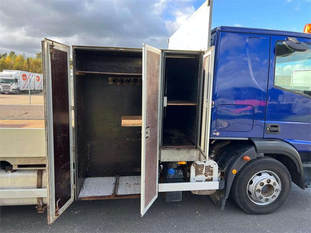 Iveco Euro Cargo 120 E22 - Autovrachtwagen vrachtwagen: afbeelding 5 Iveco Euro Cargo 120 E22 - Autovrachtwagen vrachtwagen: afbeelding 5