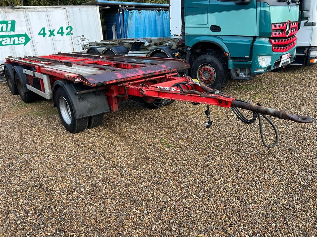 Kel-Berg D24B3 6,0 - 6,5 mtr. containere - Haakarm/ Portaalarm aanhanger: afbeelding 5 Kel-Berg D24B3 6,0 - 6,5 mtr. containere - Haakarm/ Portaalarm aanhanger: afbeelding 5