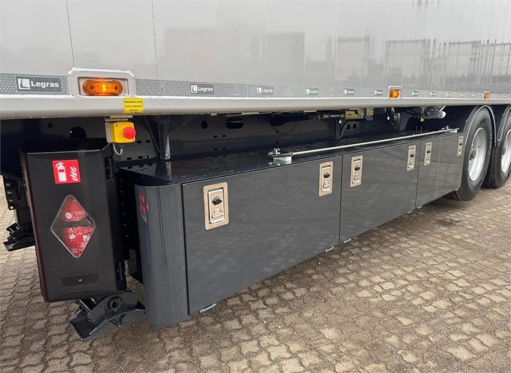 Legras 91m3 - Eco top aut presenning - Schuifvloer oplegger: afbeelding 4 Legras 91m3 - Eco top aut presenning - Schuifvloer oplegger: afbeelding 4