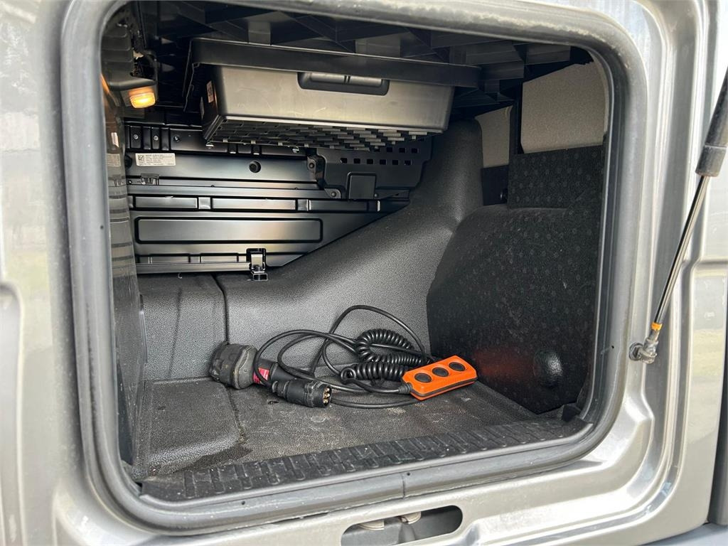 Containertransporter/ Wissellaadbak vrachtwagen MAN TGL 8-220 4x2 BL incl. 2 stk veksellad: afbeelding 16