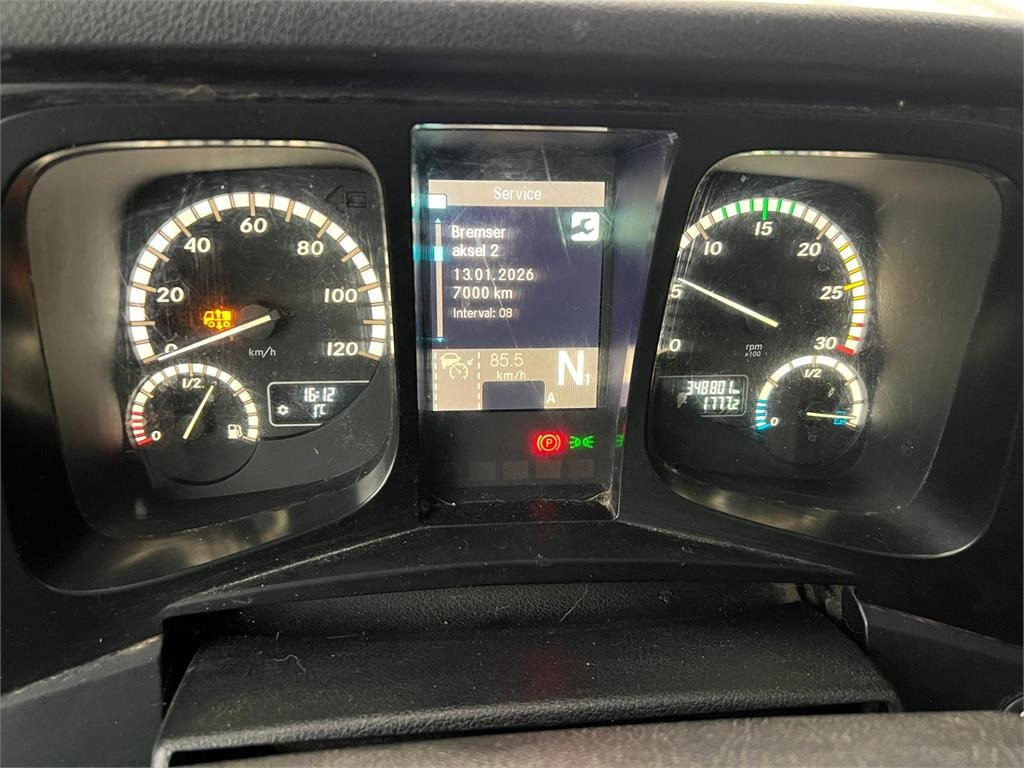 Mercedes-Benz Antos 2530 - NTM - Vuilniswagen: afbeelding 4 Mercedes-Benz Antos 2530 - NTM - Vuilniswagen: afbeelding 4