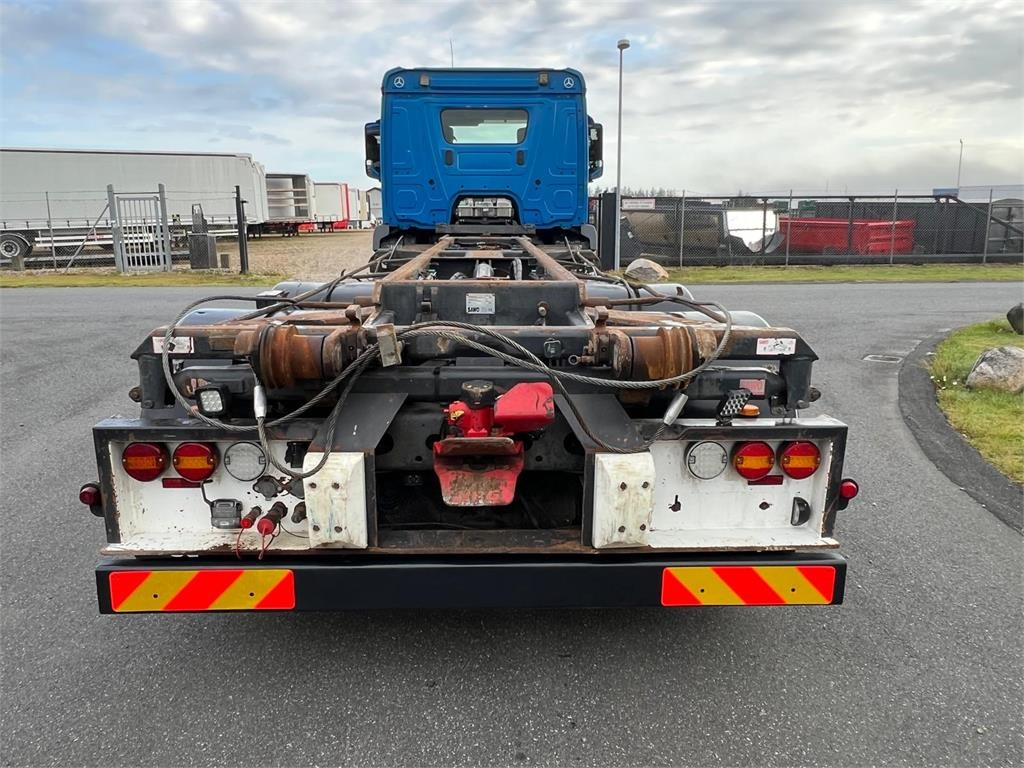 Portaalarmsysteem vrachtwagen Mercedes-Benz Antos 2546 L: afbeelding 12 Portaalarmsysteem vrachtwagen Mercedes-Benz Antos 2546 L: afbeelding 12