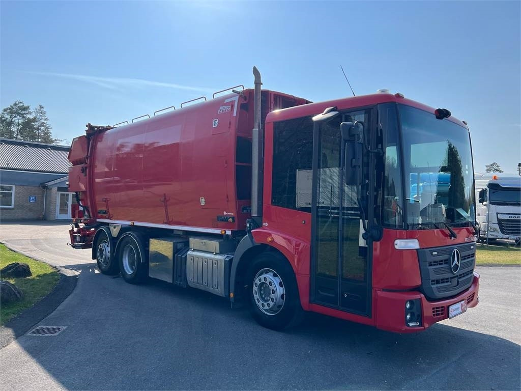 Mercedes-Benz Econic 2630L ENA 4 kammer NTM - Vuilniswagen: afbeelding 1 Mercedes-Benz Econic 2630L ENA 4 kammer NTM - Vuilniswagen: afbeelding 1