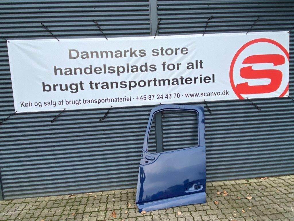 Mercedes-Benz Førerdør Mercedes Actros (Ny model)  - Deur en onderdelen voor Vrachtwagen: afbeelding 1 Mercedes-Benz Førerdør Mercedes Actros (Ny model)  - Deur en onderdelen voor Vrachtwagen: afbeelding 1