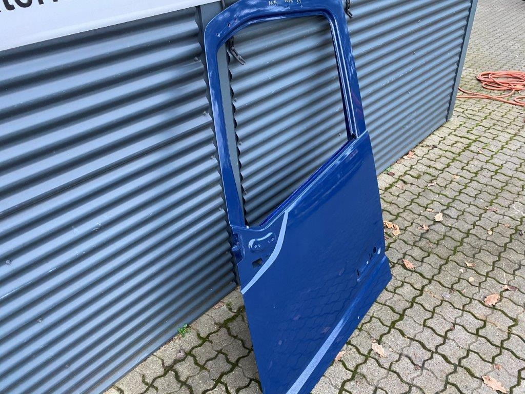 Mercedes-Benz Førerdør Mercedes Actros (Ny model)  - Deur en onderdelen voor Vrachtwagen: afbeelding 3 Mercedes-Benz Førerdør Mercedes Actros (Ny model)  - Deur en onderdelen voor Vrachtwagen: afbeelding 3