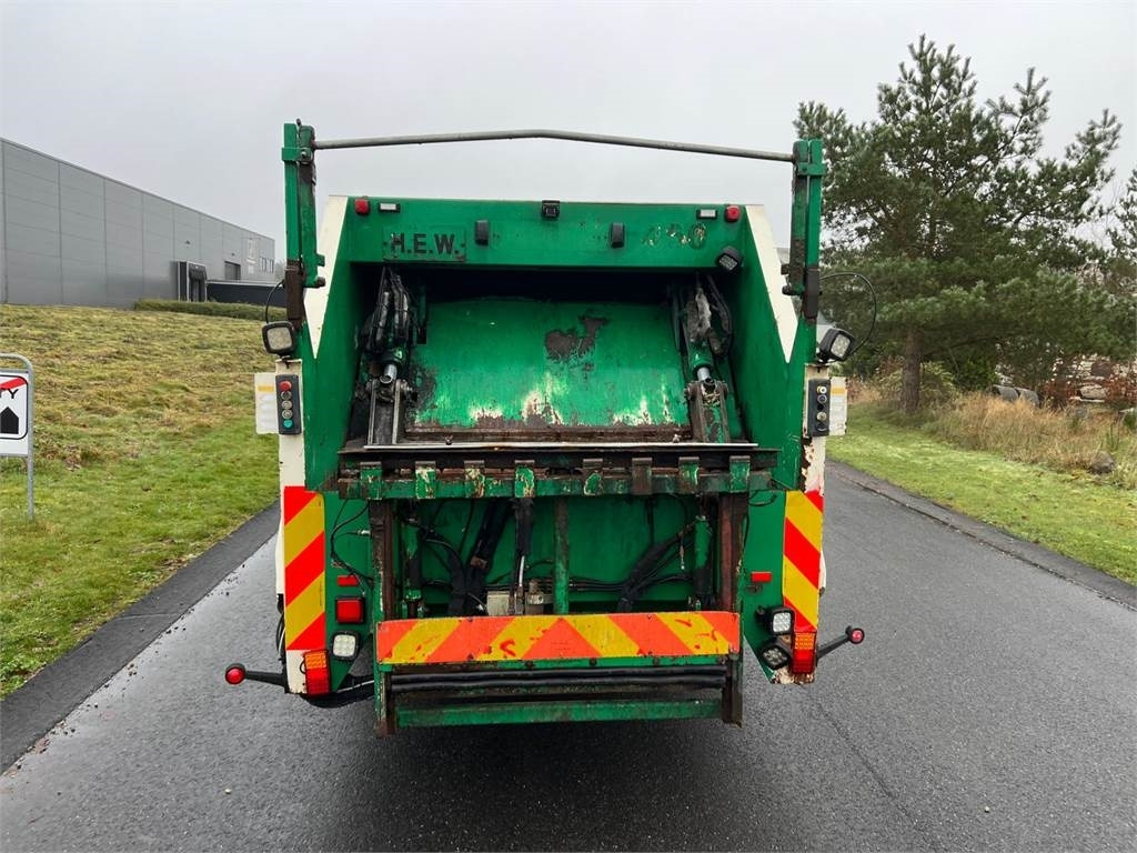 Mitsubishi Fuso CANTER 9C18 - Vuilniswagen: afbeelding 5 Mitsubishi Fuso CANTER 9C18 - Vuilniswagen: afbeelding 5