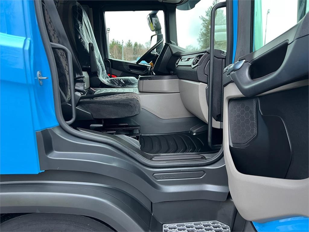 Scania P280 B 4x2 NB - Schuifzeilen vrachtwagen: afbeelding 3 Scania P280 B 4x2 NB - Schuifzeilen vrachtwagen: afbeelding 3